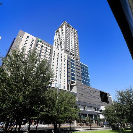 Holiday Inn Express - Monterrey - Fundidora, an IHG Hotel Exterior foto